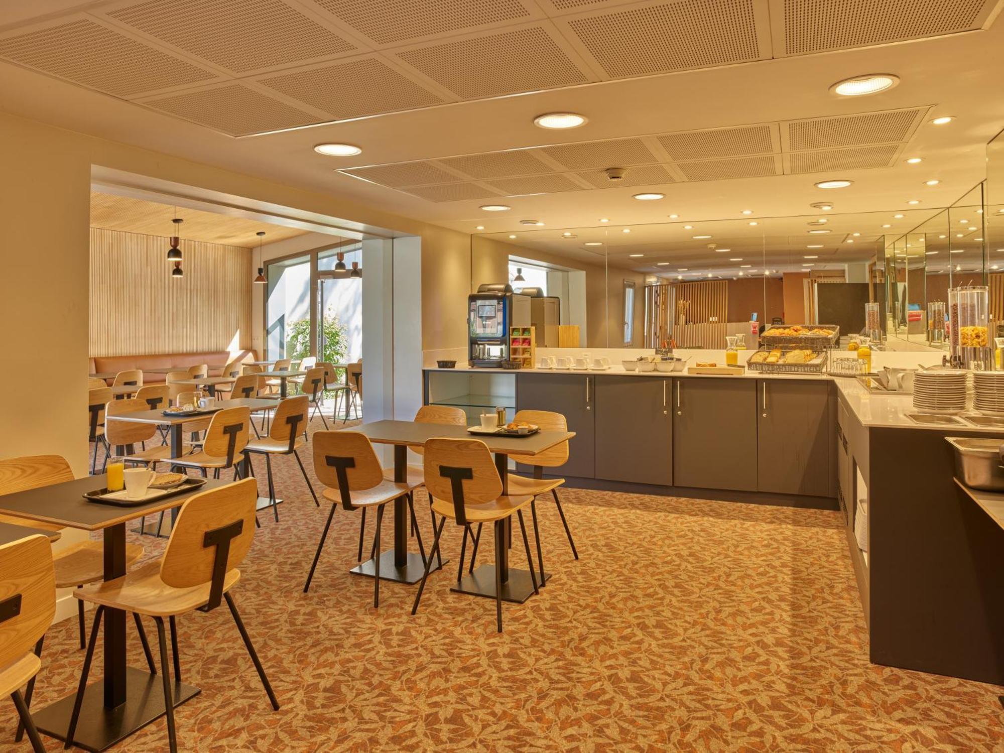 Hotel Revotel Nancy Centre Gare Et Congres Екстер'єр фото