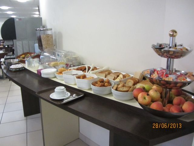 Hotel Revotel Nancy Centre Gare Et Congres Екстер'єр фото