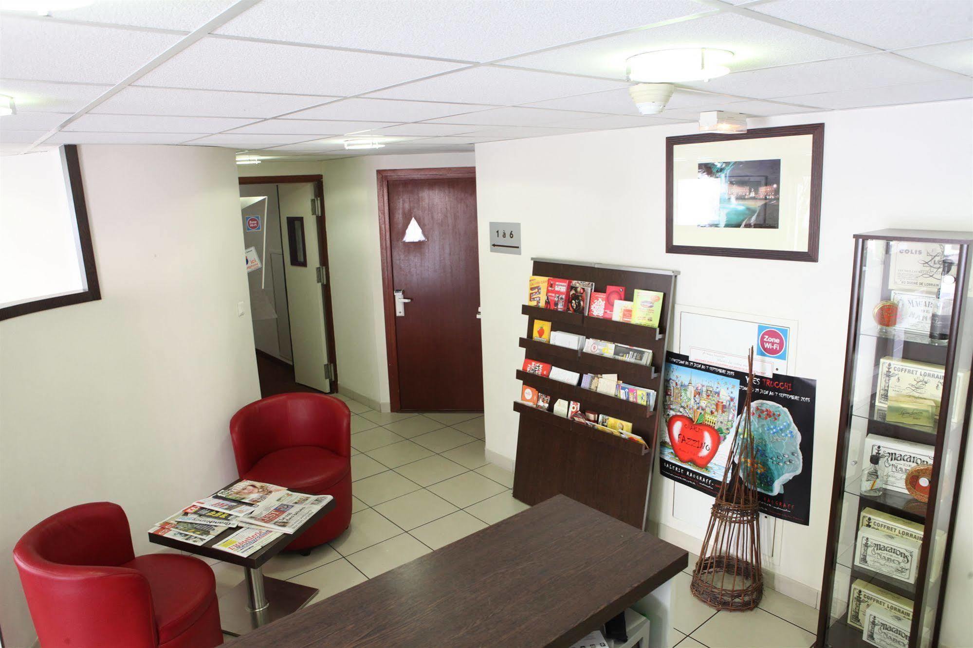 Hotel Revotel Nancy Centre Gare Et Congres Екстер'єр фото